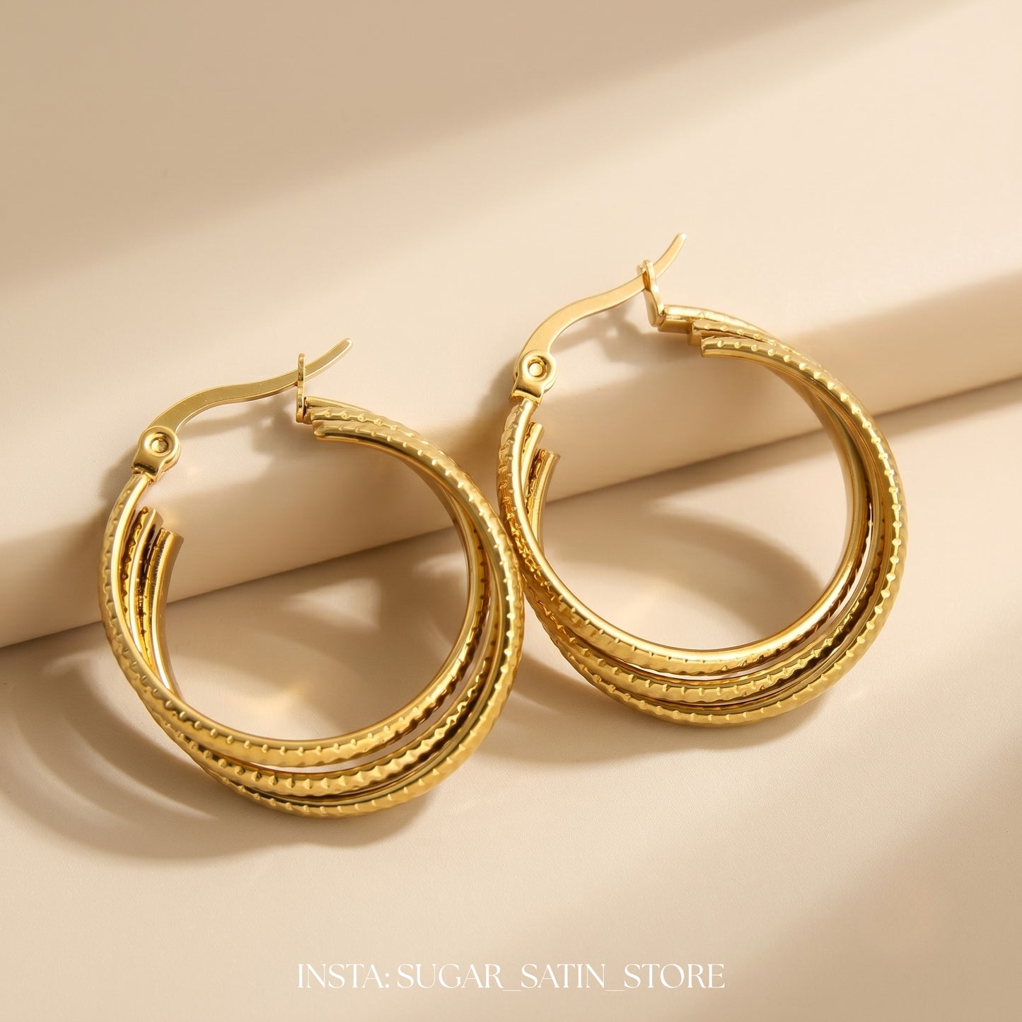 حلقان نسائية مصنوعة من الاستانليس ستيل | Stainless Steel Earrings