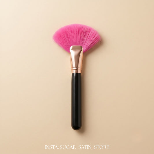 فرشة ميك اب - Make-up Brush