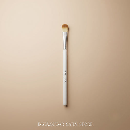 فرشة ميك اب - Make-up Brush ALCHEMIIA