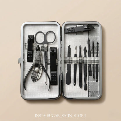 طقم عناية بالأظافر خامة ثقيلة برميوم لون عشوائي| Complete Nail Care Kit 12 Pieces‏