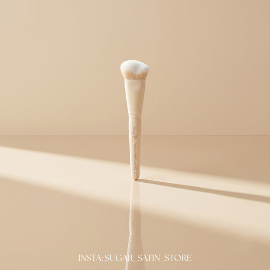 فرشة ميك اب - Make-up Brush [Daroge - Extra Powder Brush K011]