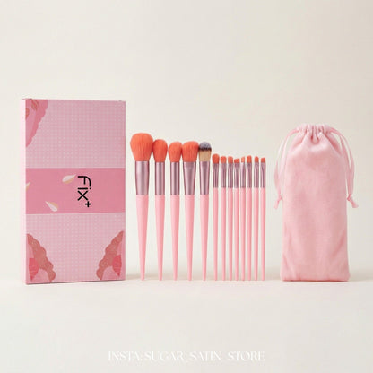 فرش ميكب ١٢ قطعة – Simple | 12-Piece Simple Makeup Brushes