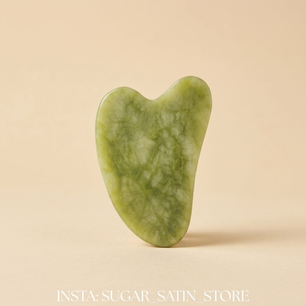 مساج وجه بحجر الجواشا | Gua Sha Face Massage