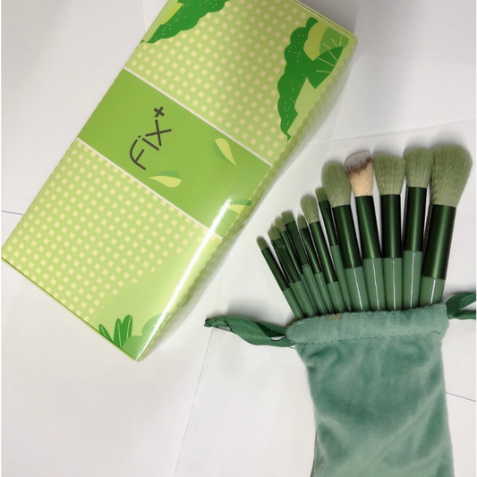 فرش ميكب ١٢ قطعة – Simple | 12-Piece Simple Makeup Brushes